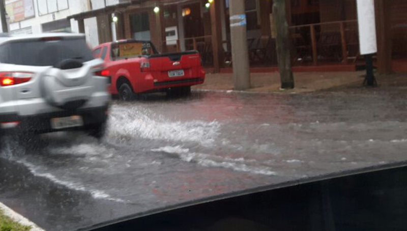 2312 chuva Tramandaí 03