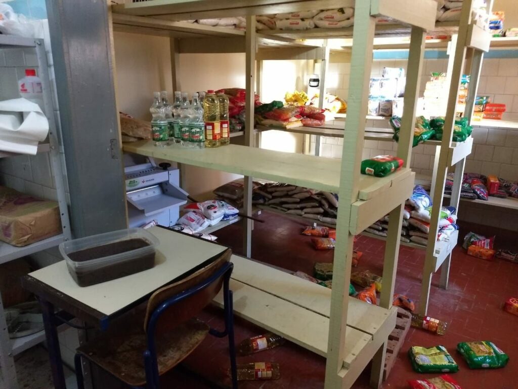 290518 ARROMBA ESCOLA OSÓRIO 03