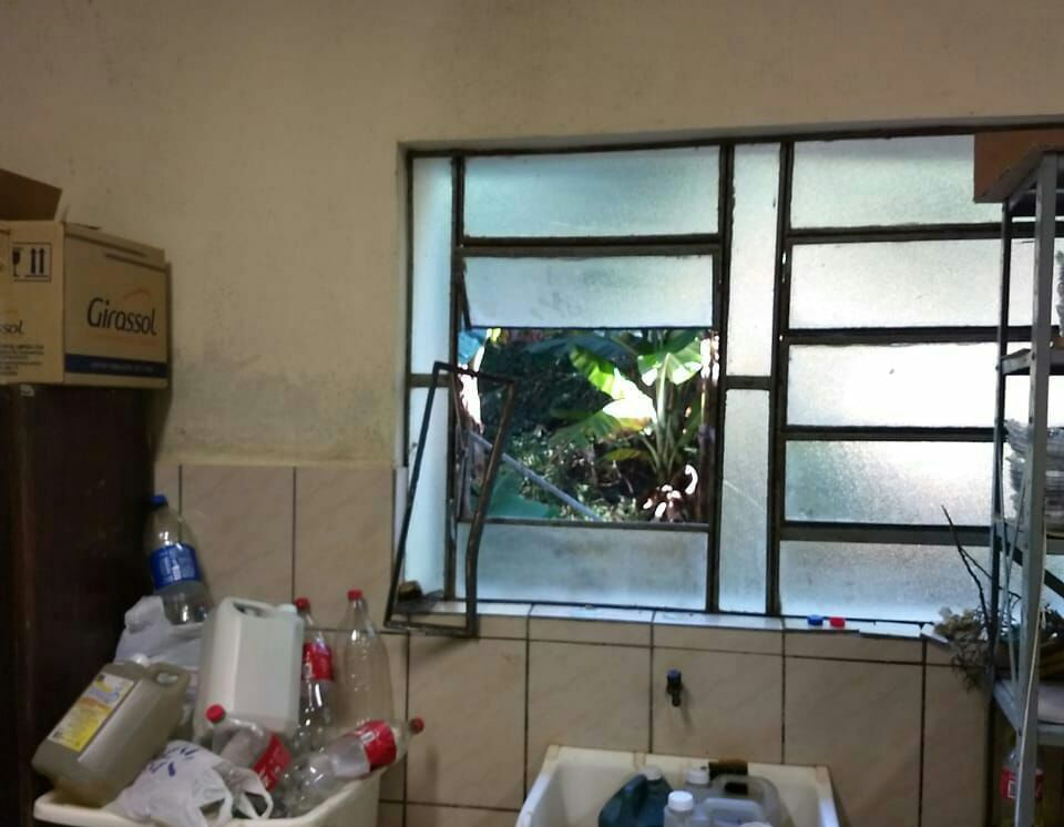 290518 ARROMBA ESCOLA OSÓRIO