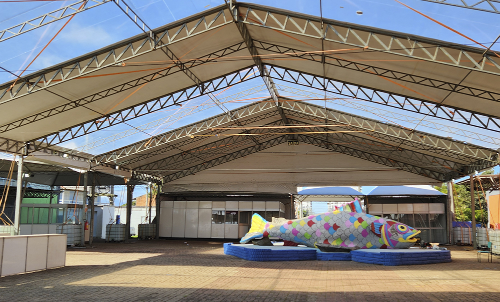 240625 MONTAGEM ESTRUTURAS FESTA PEIXE TRAMANDAÍ 13