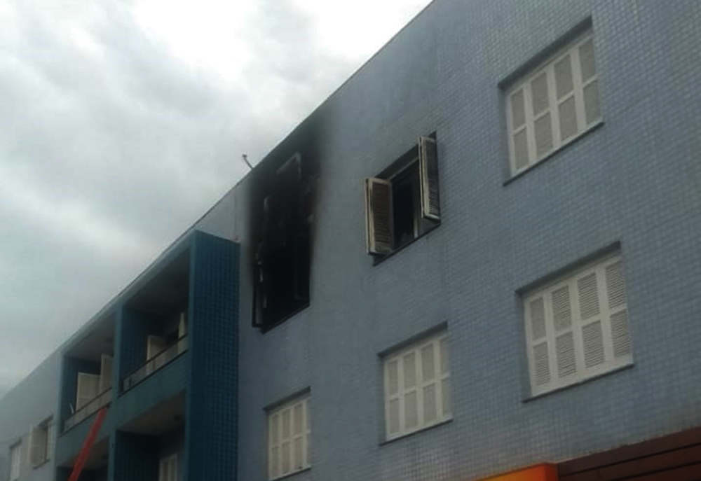 0301 INCÊNDIO APARTAMENTO XANGRILÁ 2
