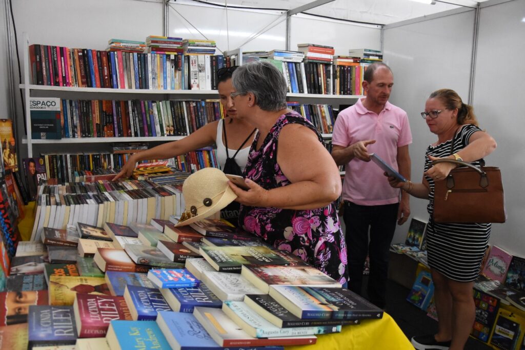 070219 FEIRA DO LIVRO IMBÉ