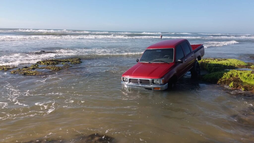 050319 CAMINHONETE MAR TORRES 03