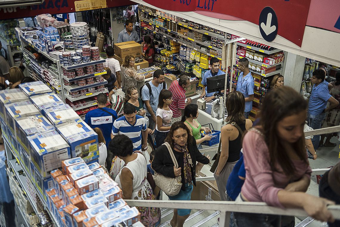 Natal 2023 - FCDL-RS - Federação das Câmaras de Dirigentes Lojistas do RS