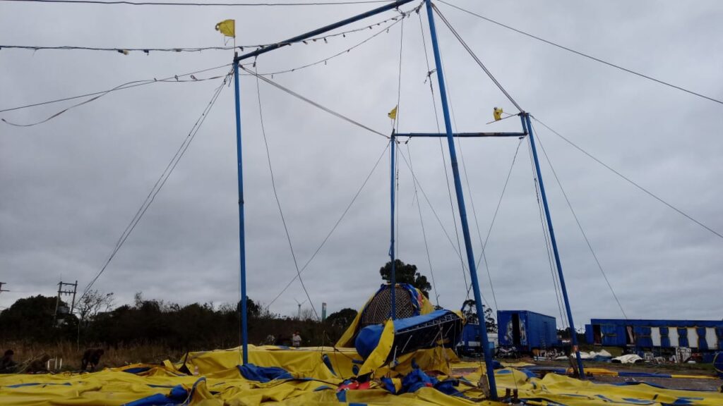 010720 CIRCO CICLONE VENTO TEMPORAL OSÓRIO