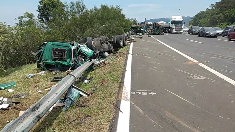 251120 ACIDENTE FREEWAY OSÓRIO GÁS 3