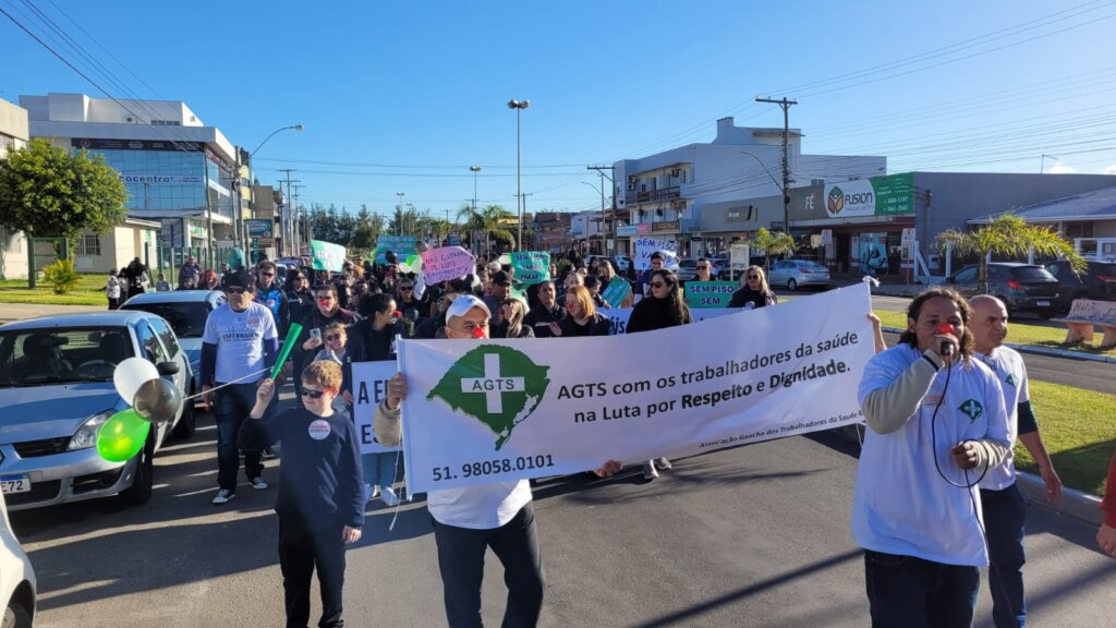 100922 PROTESTO ENFERMAGEM TRAMANDAÍ 4