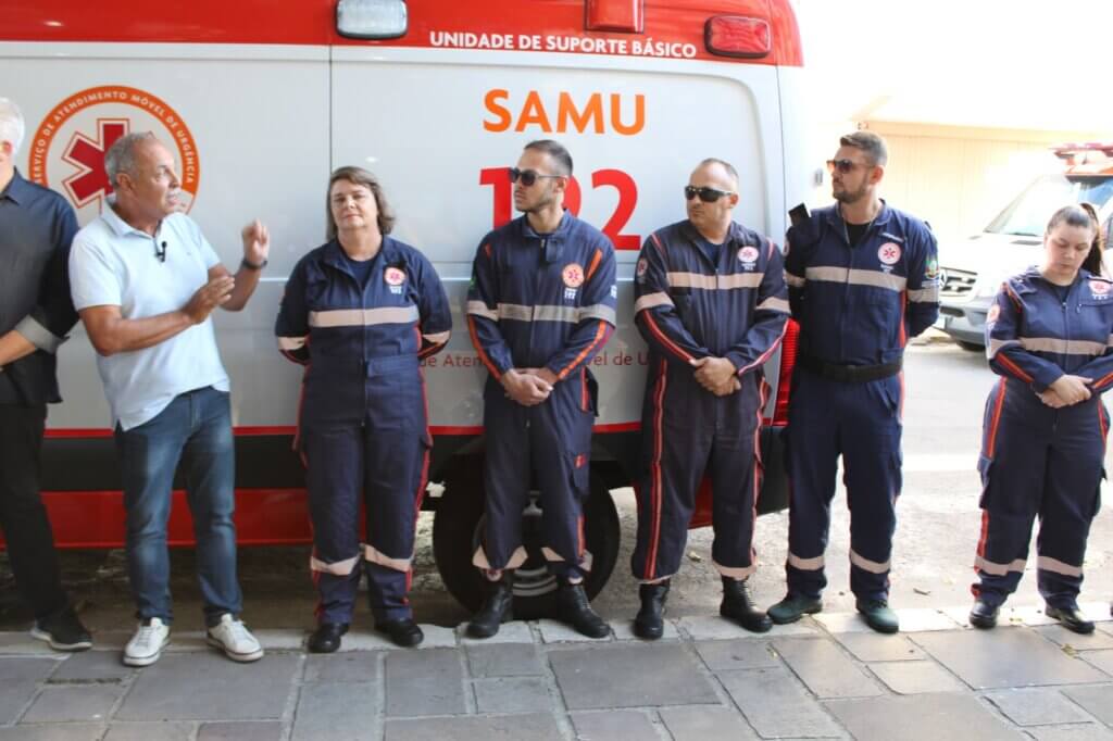 AMBULÂNCIA TRAMANDAÍ SAMU 8