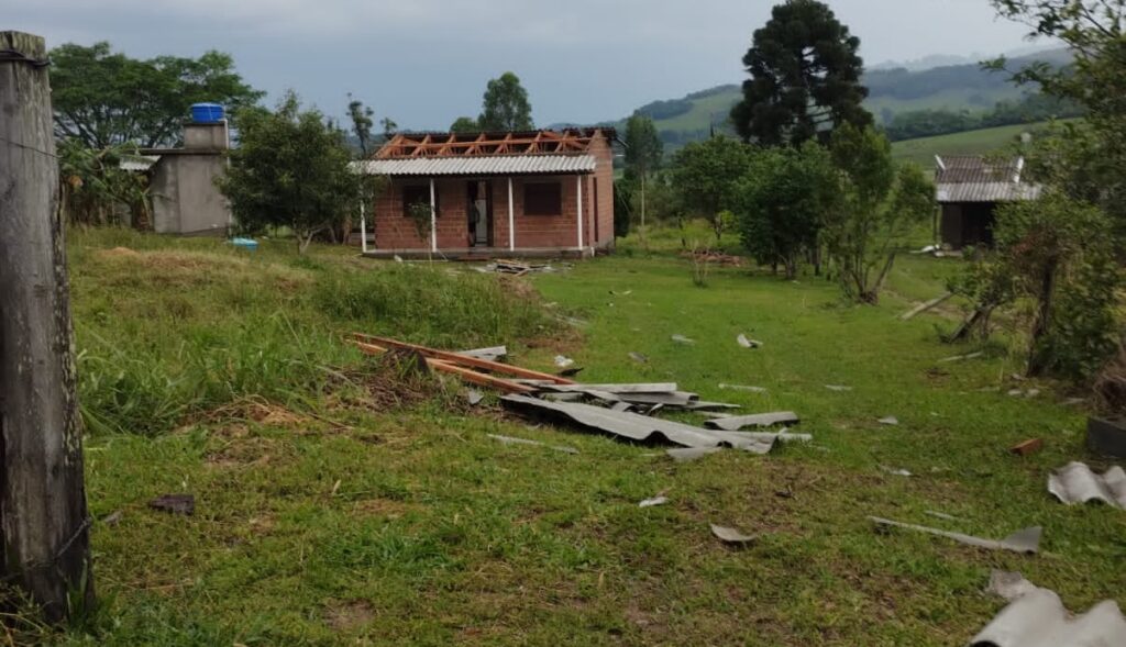 12112023 TEMPORAL SANTO ANTÔNIO DA PATRULHA (2)