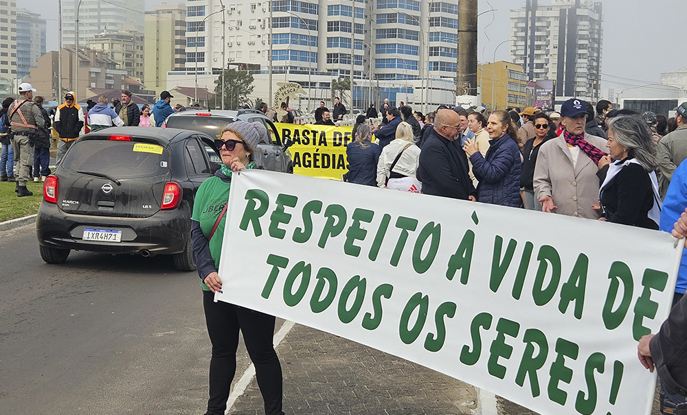 310824 PROTESTO CORSAN TRAMANDAÍ IMBÉ 9