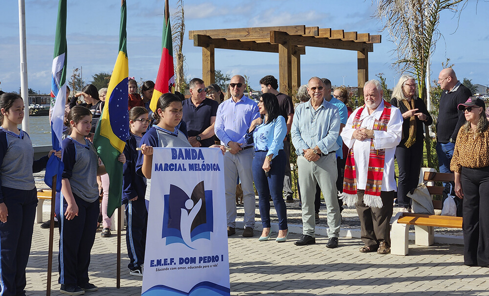 041024 INAUGURAÇÃO PRAÇA DOS BOTOS